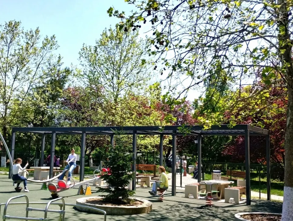 Luceafărul — amenajare parc urban — 14